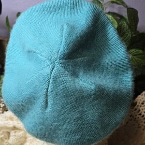English Village Teal Women's Beret